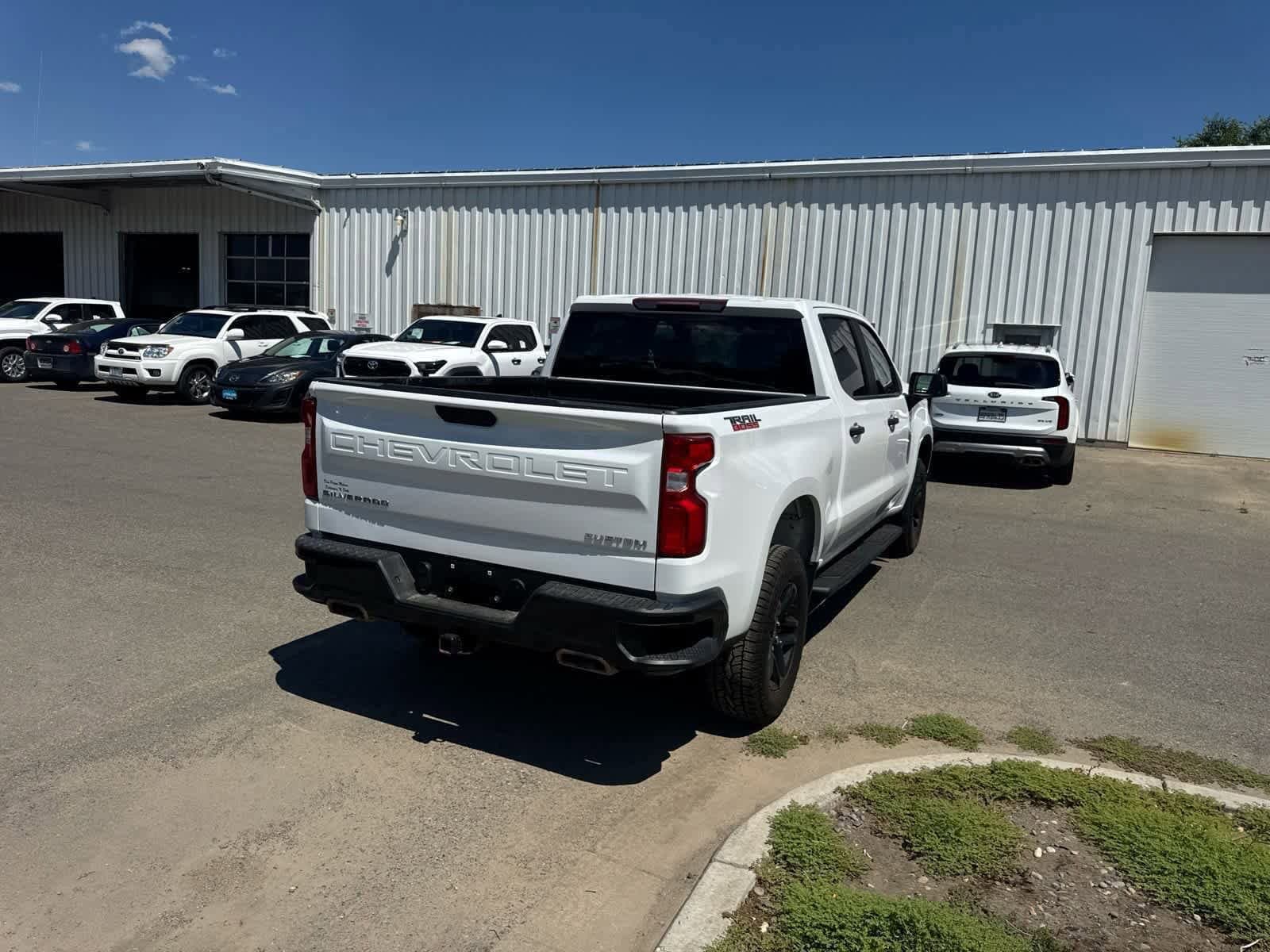 Thumbnail: 2021 Chevrolet Silverado 1500 - 12