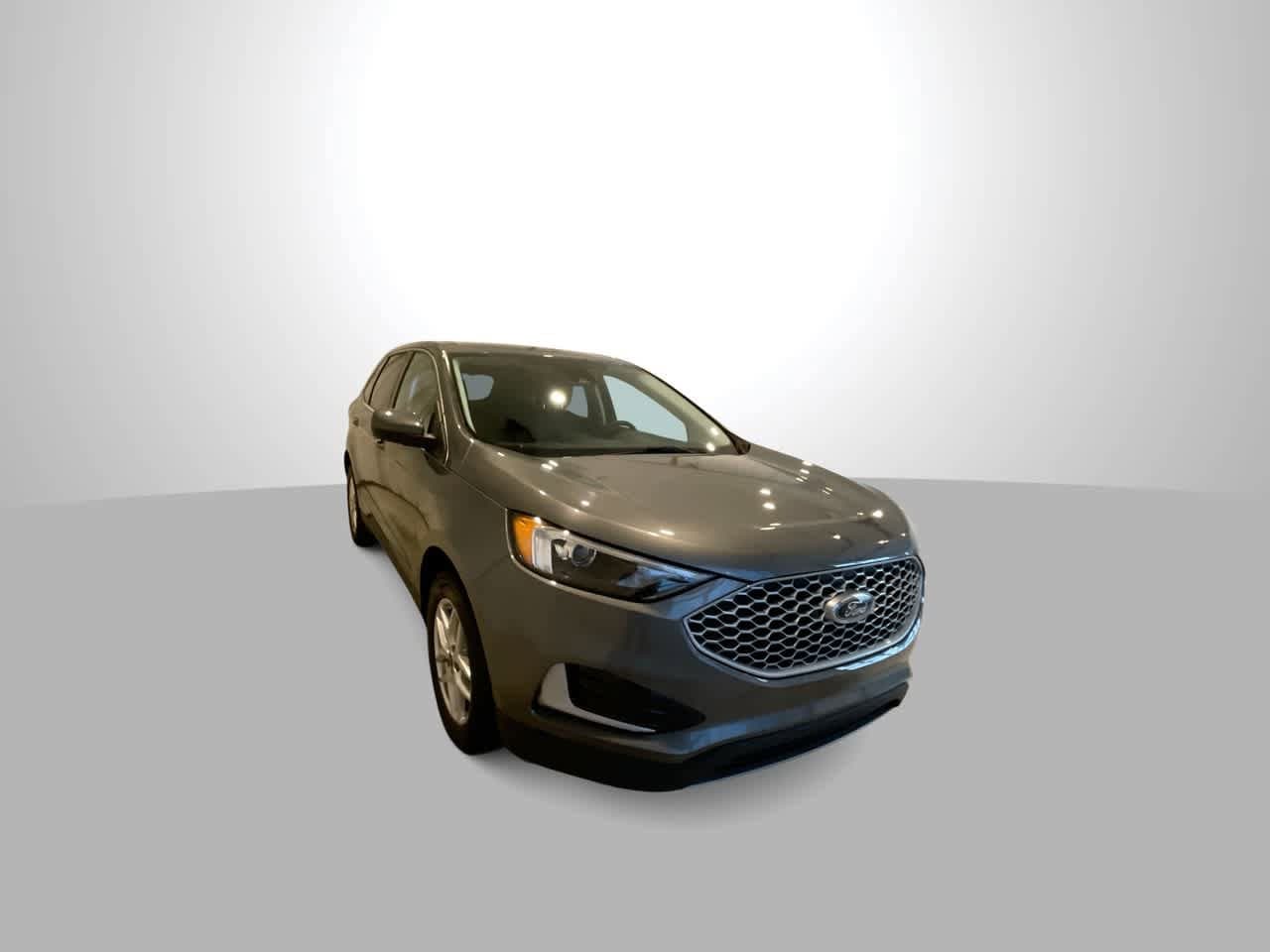 Thumbnail: 2024 Ford Edge - 2