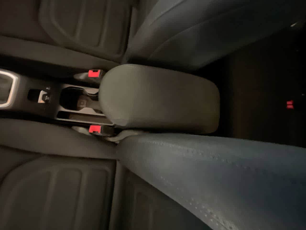 Thumbnail: 2019 Jeep Renegade - 21