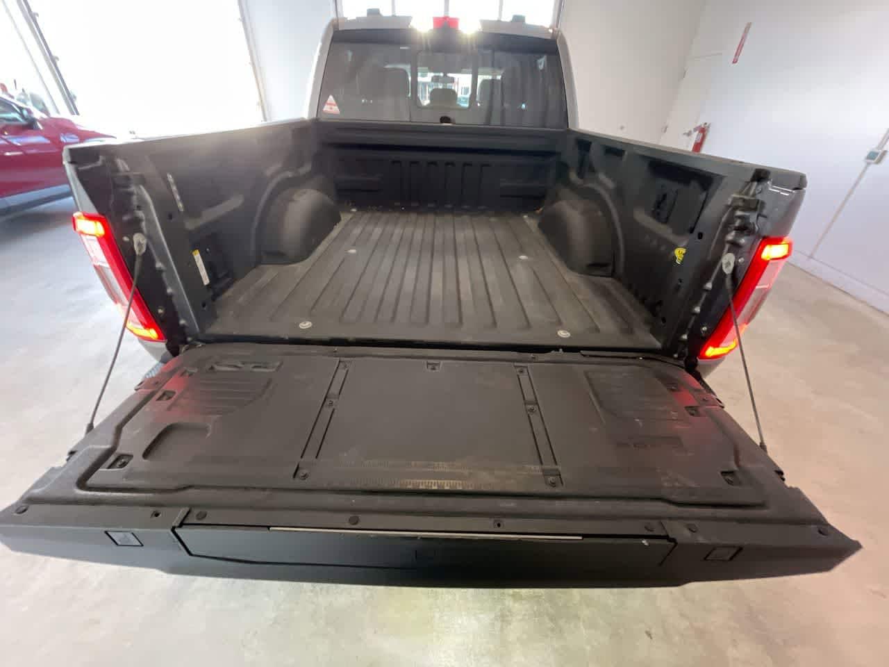 Thumbnail: 2021 Ford F-150 - 24