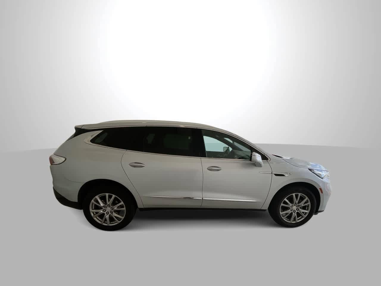 Thumbnail: 2022 Buick Enclave - 9