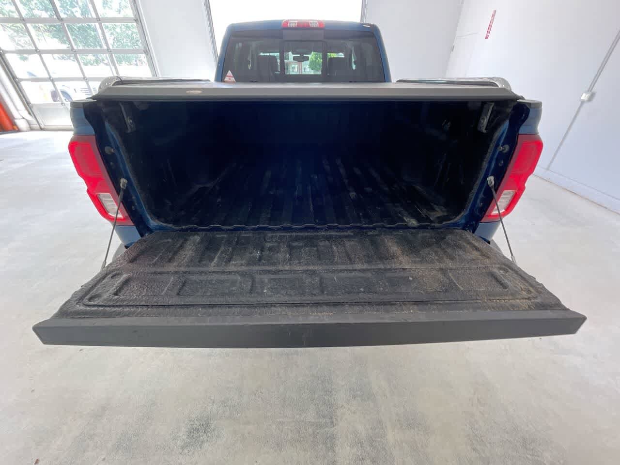 2016 Chevrolet Silverado 1500 LTZ 23