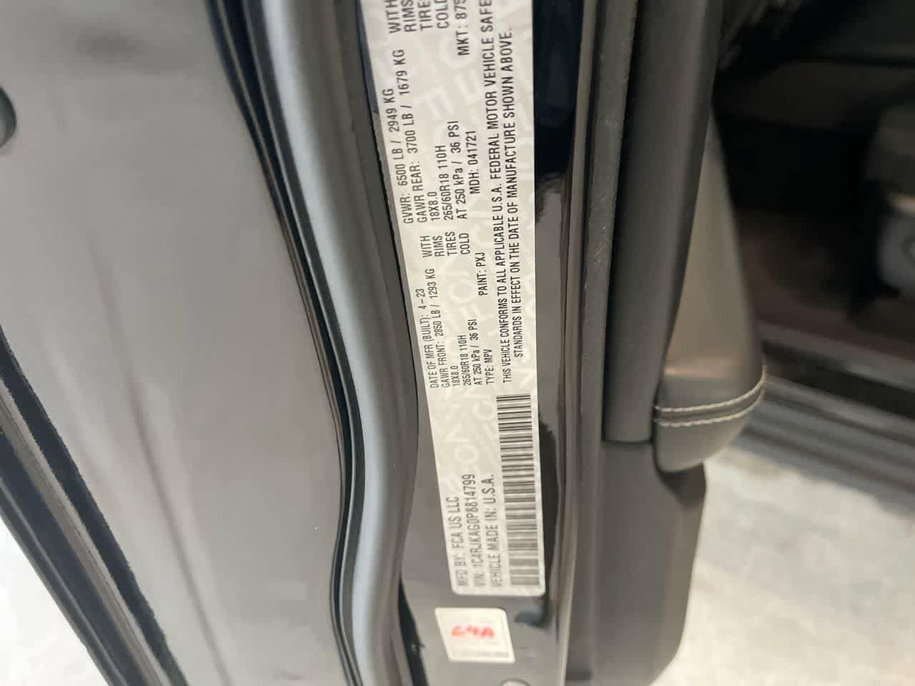 Thumbnail: 2023 Jeep Grand Cherokee L - 27