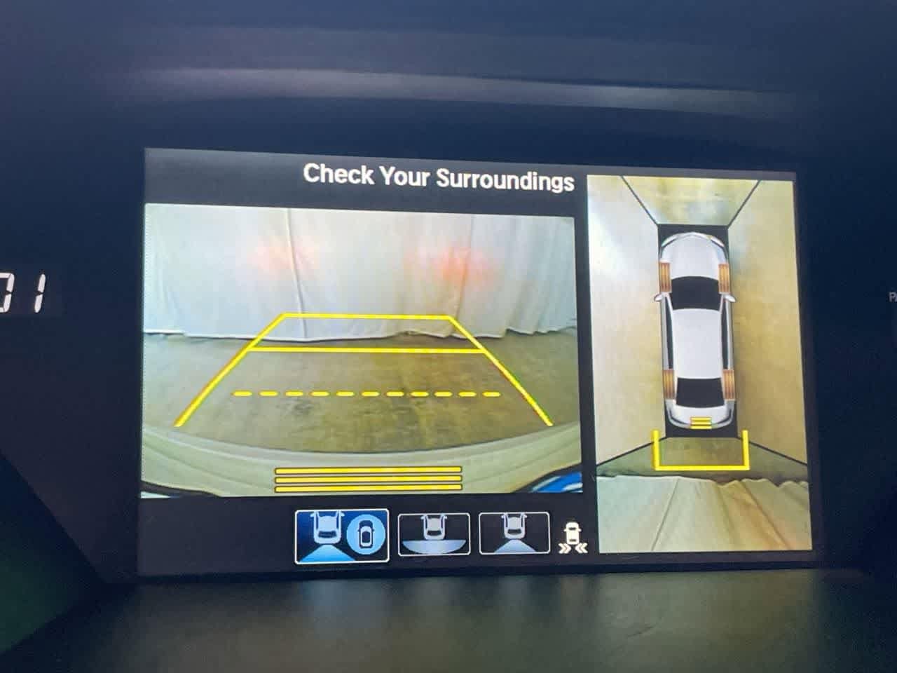 Thumbnail: 2019 Acura RLX - 17