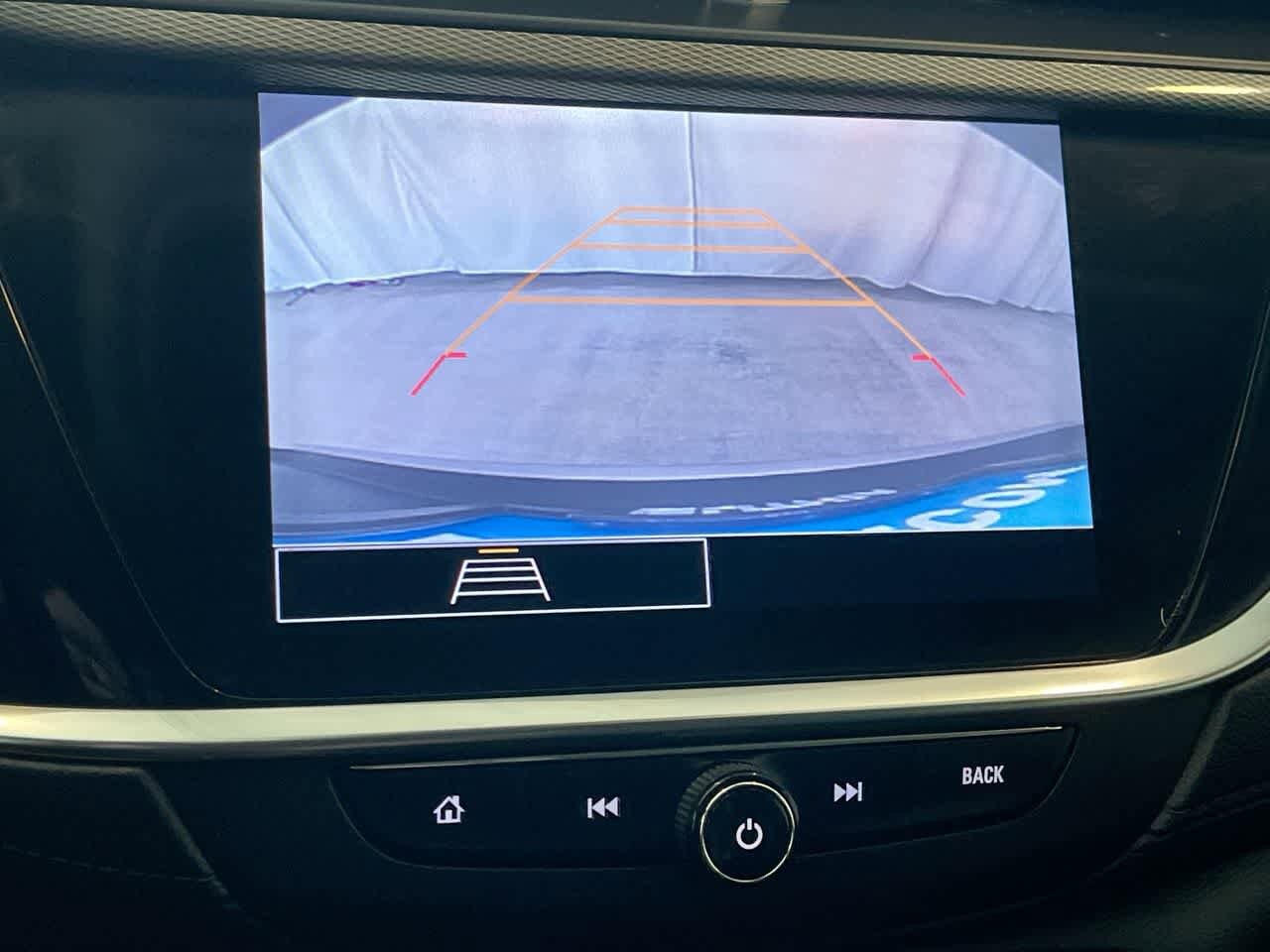 Thumbnail: 2022 Buick Encore GX - 16