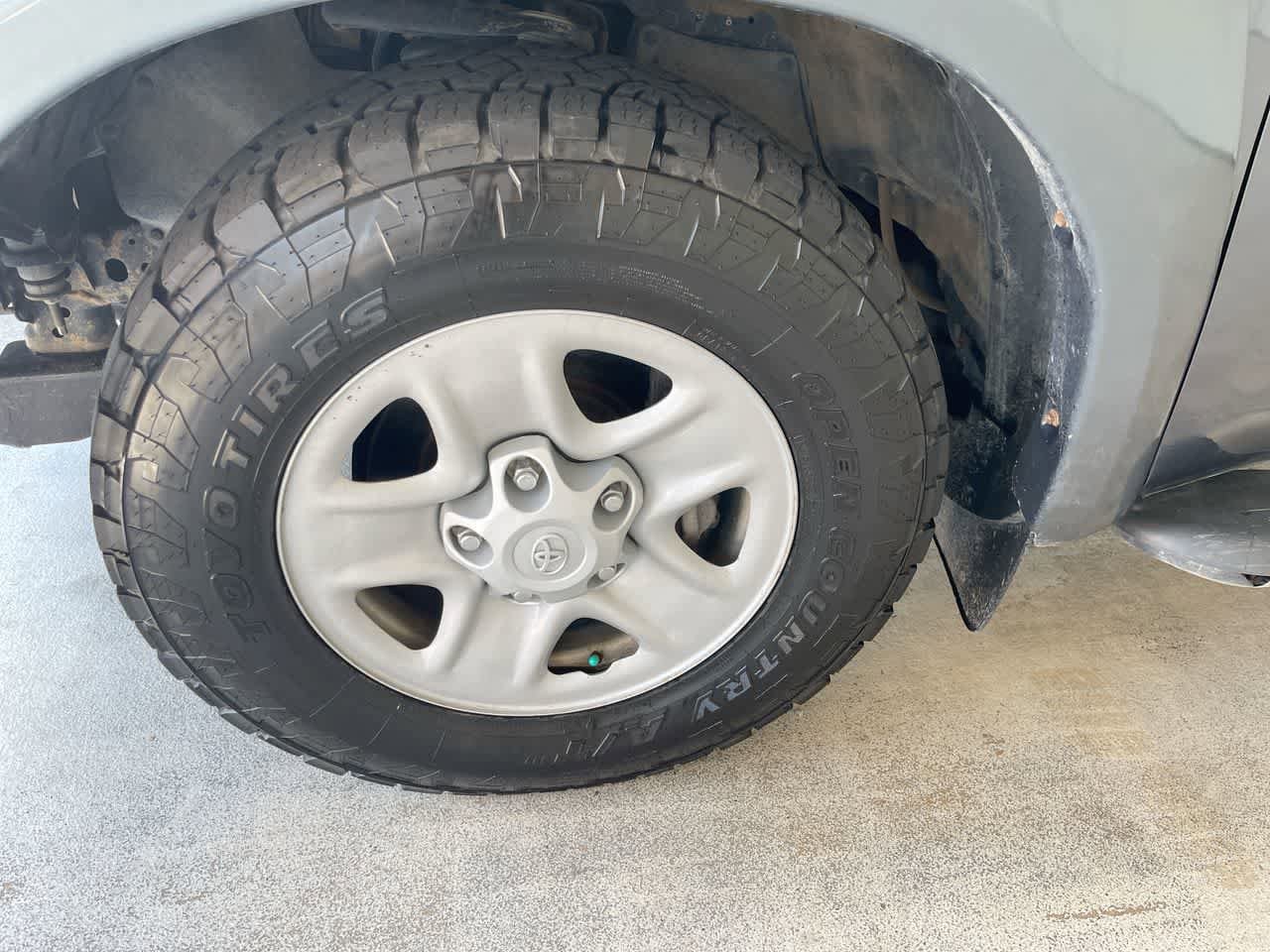 Thumbnail: 2010 Toyota Tundra - 10