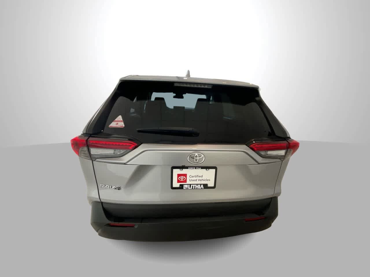 Thumbnail: 2024 Toyota RAV4 - 7