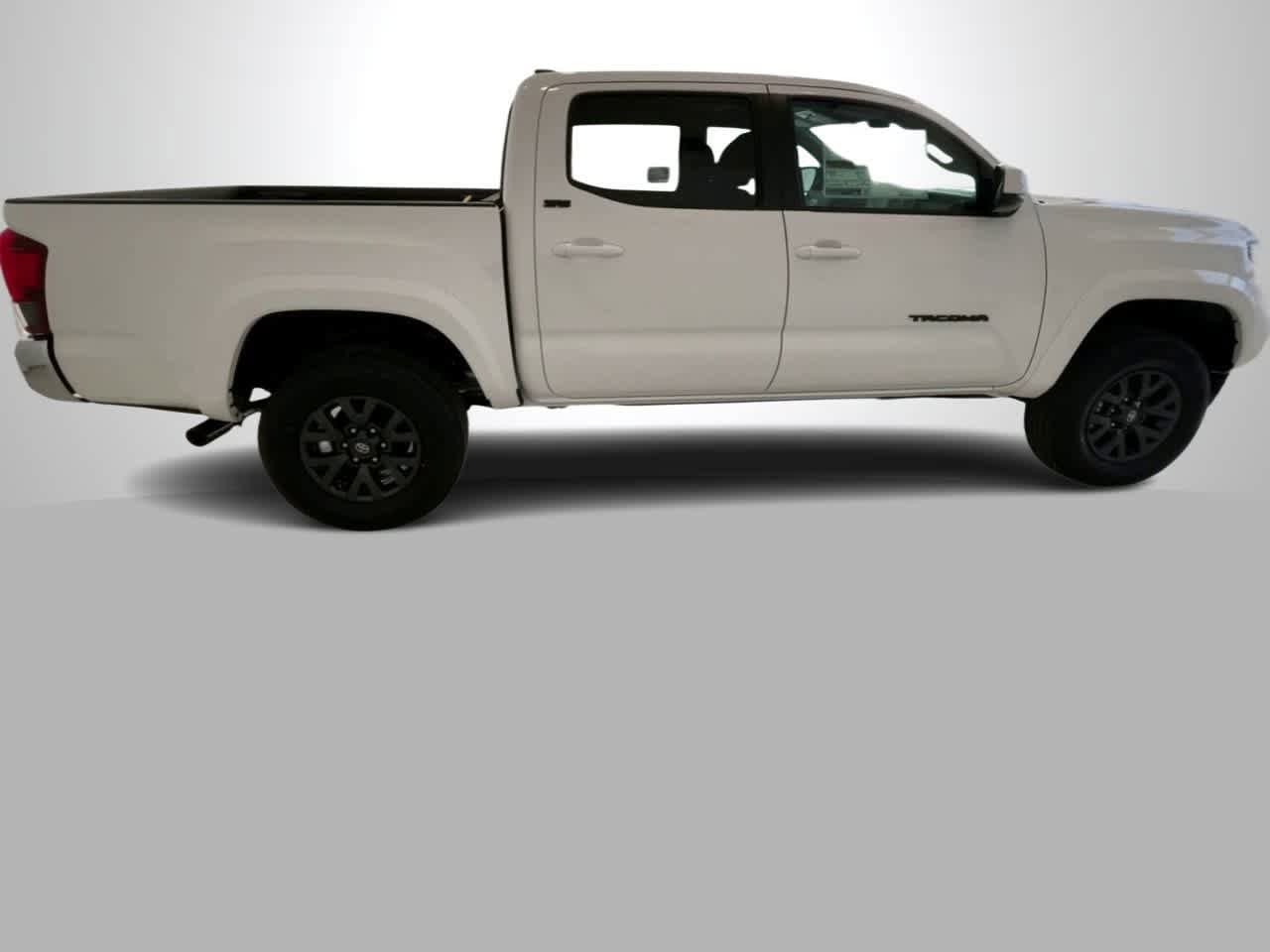 Thumbnail: 2023 Toyota Tacoma - 9
