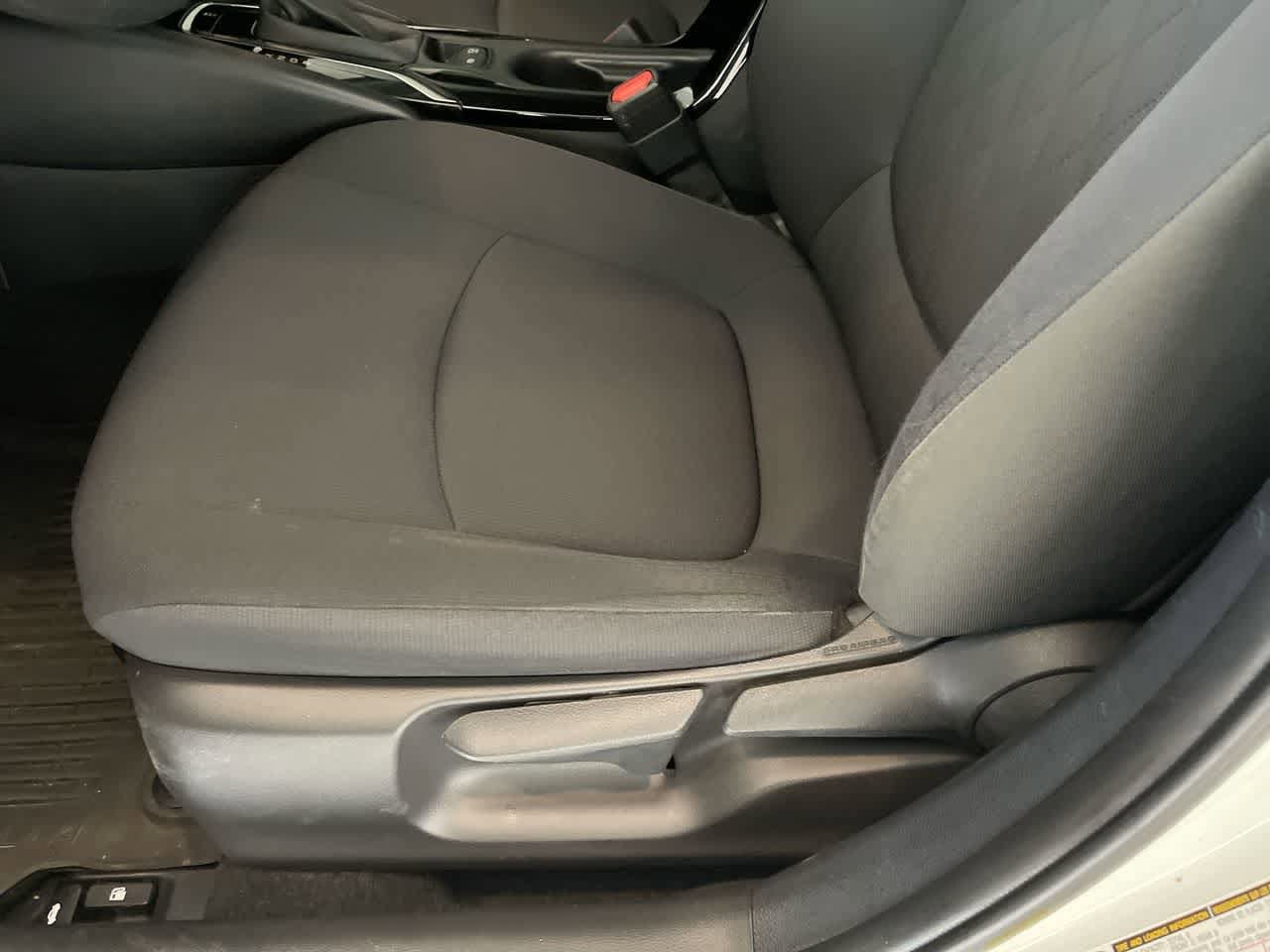 Thumbnail: 2021 Toyota Corolla - 12