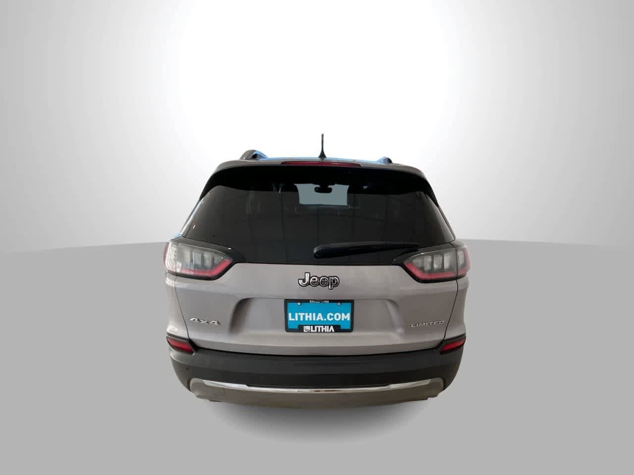 Thumbnail: 2019 Jeep Cherokee - 7