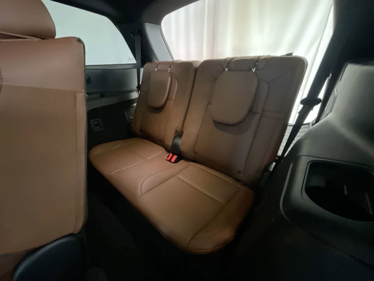 Thumbnail: 2023 Lincoln Aviator - 24