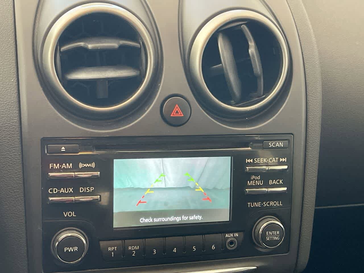 Thumbnail: 2014 Nissan Rogue - 17