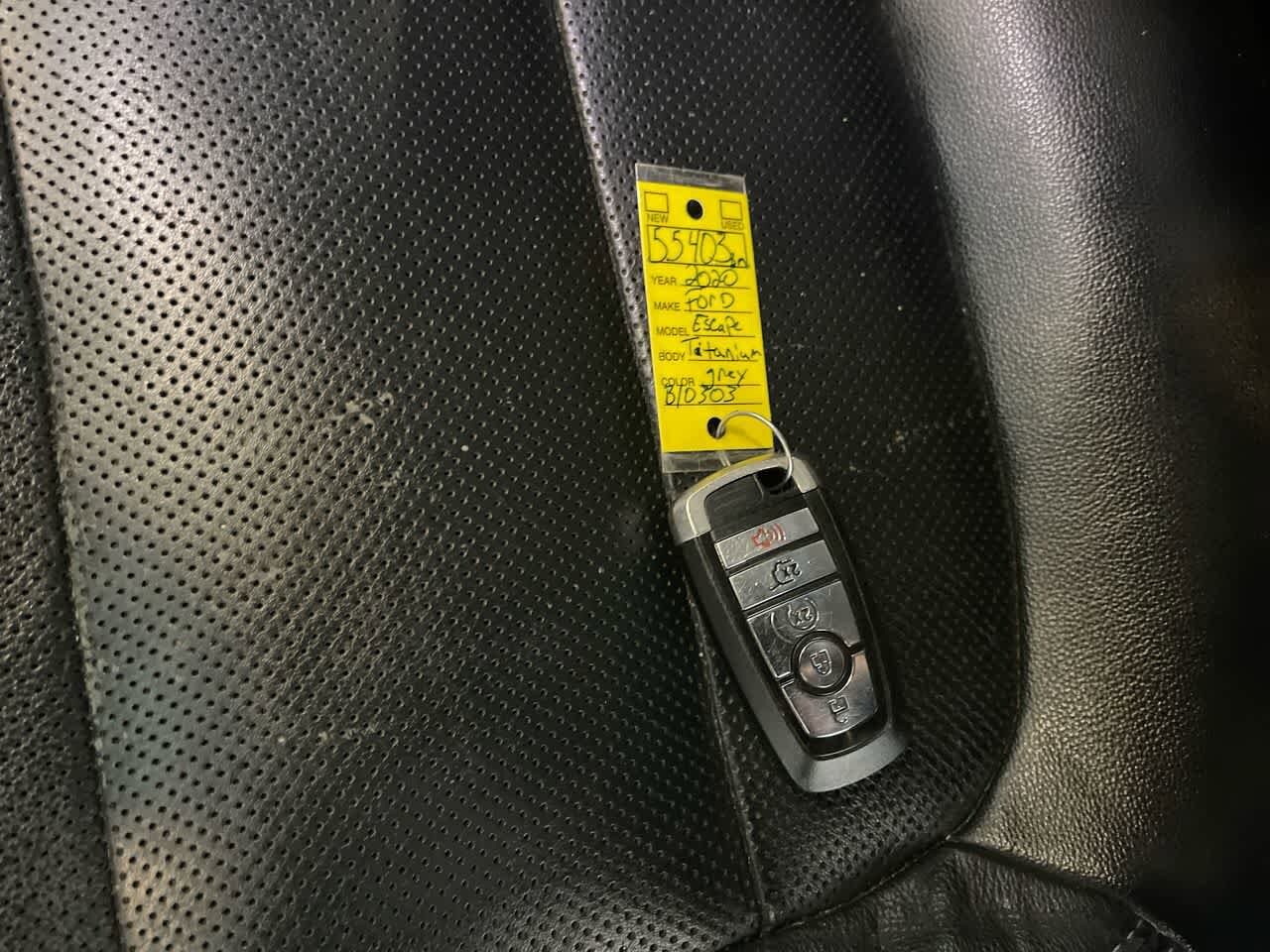 Thumbnail: 2020 Ford Escape - 26