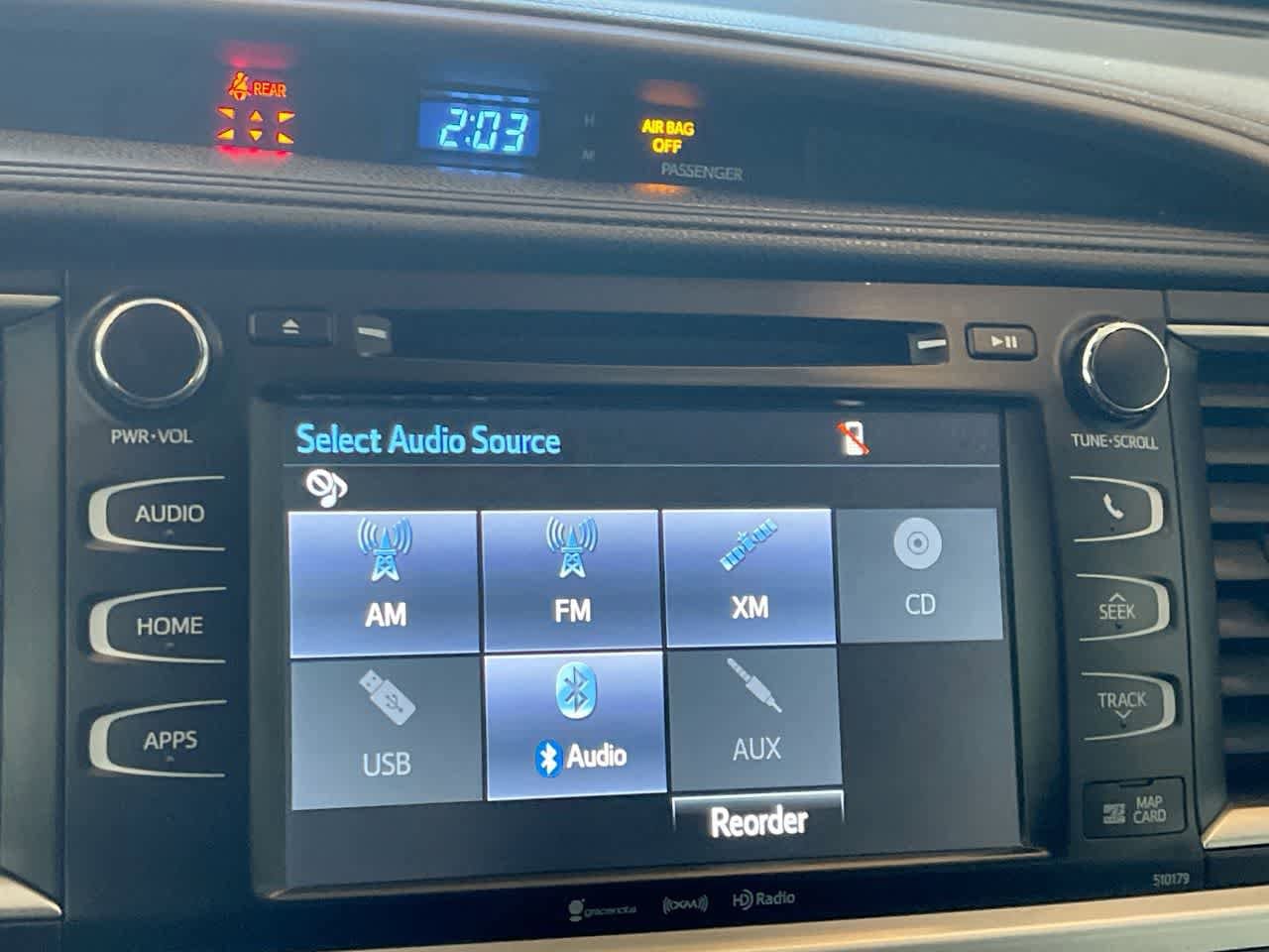 Thumbnail: 2018 Toyota Highlander - 16