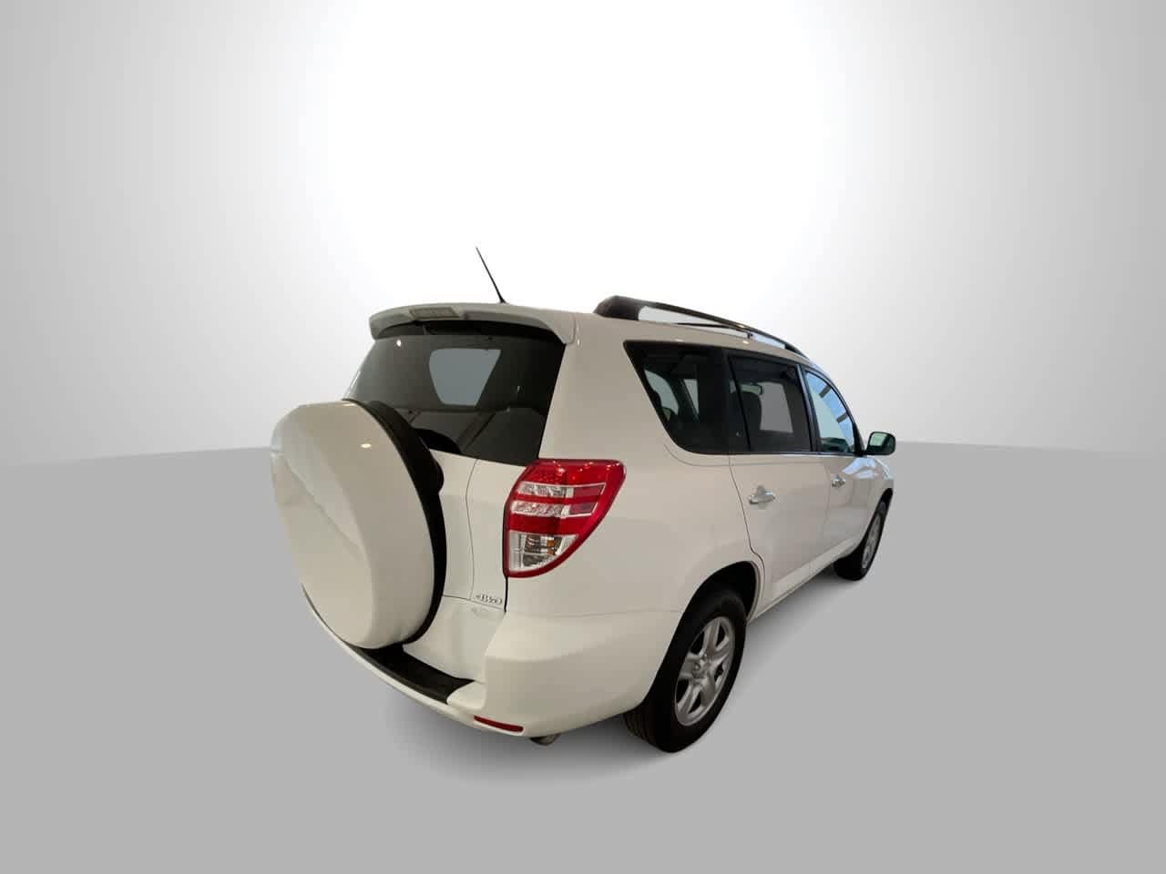 Thumbnail: 2011 Toyota RAV4 - 8