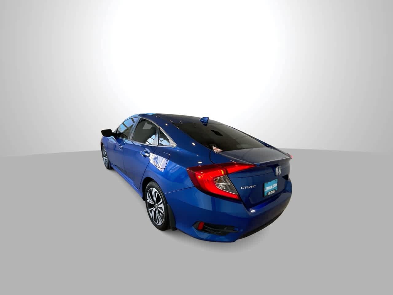 Thumbnail: 2017 Honda Civic - 6