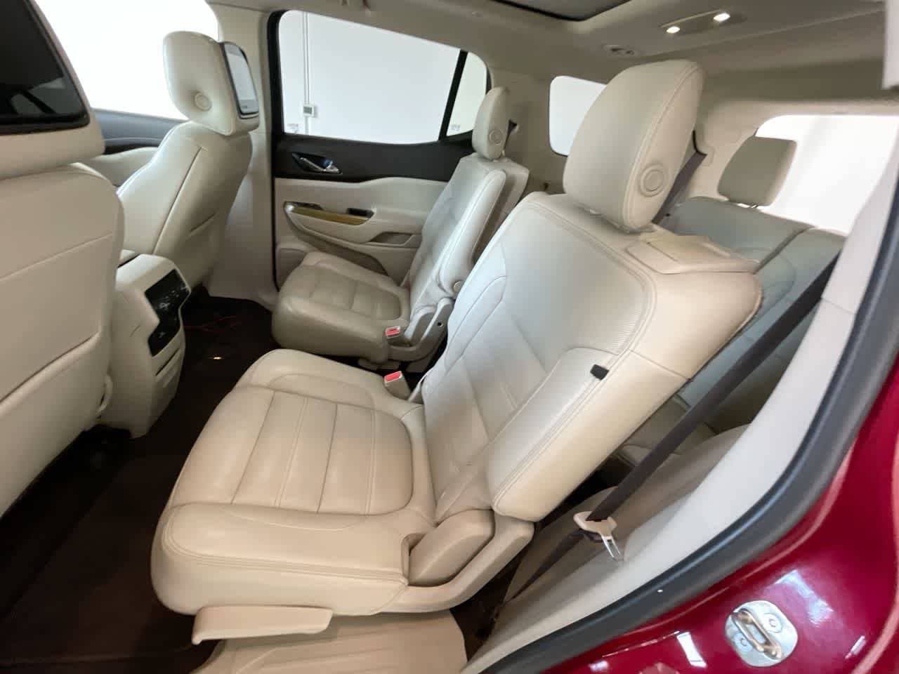 Thumbnail: 2019 GMC Acadia - 23