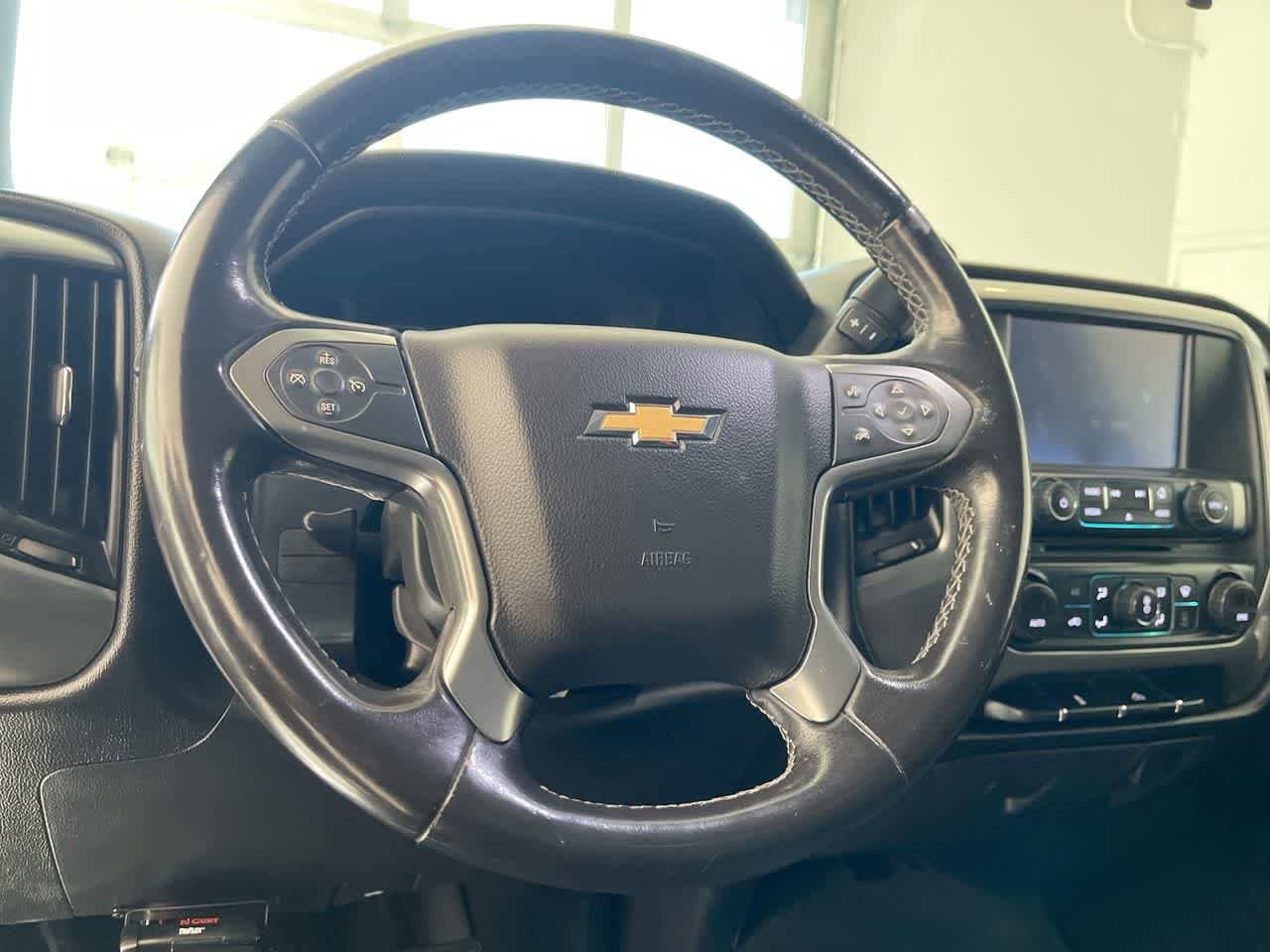 Thumbnail: 2018 Chevrolet Silverado 1500 - 14