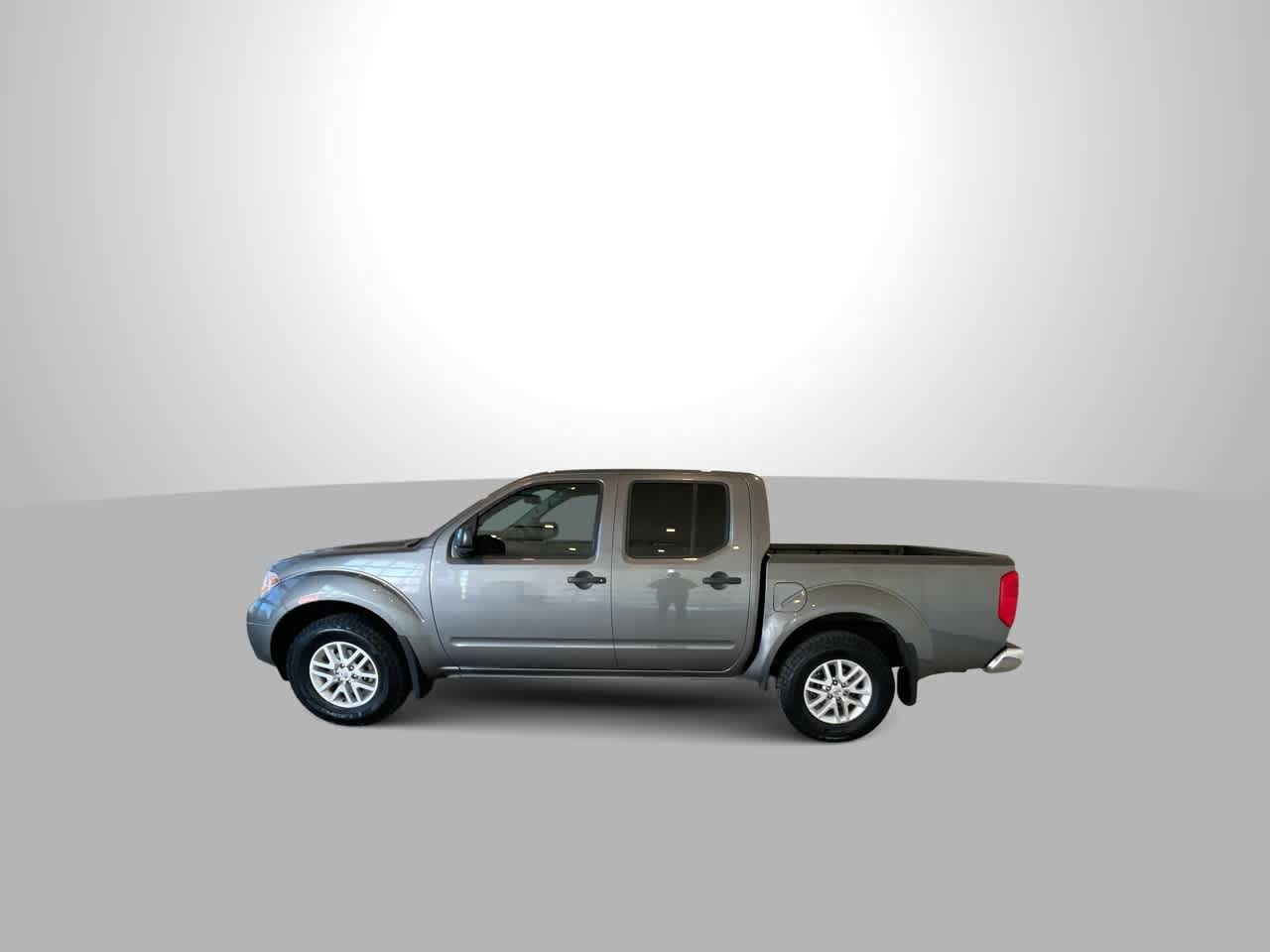 Thumbnail: 2021 Nissan Frontier - 5