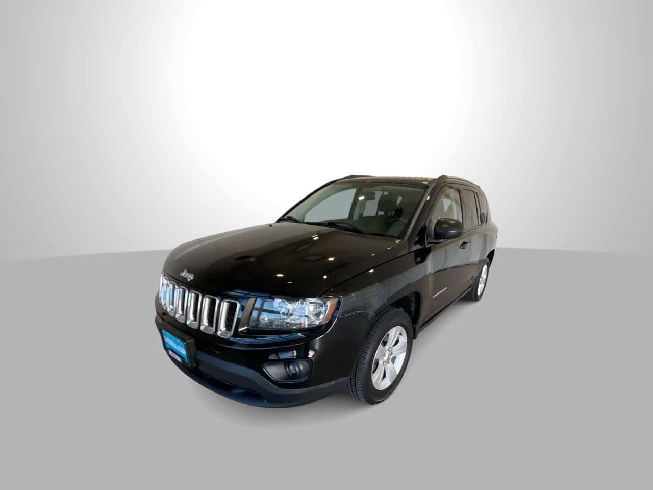 Thumbnail: 2015 Jeep Compass - 4