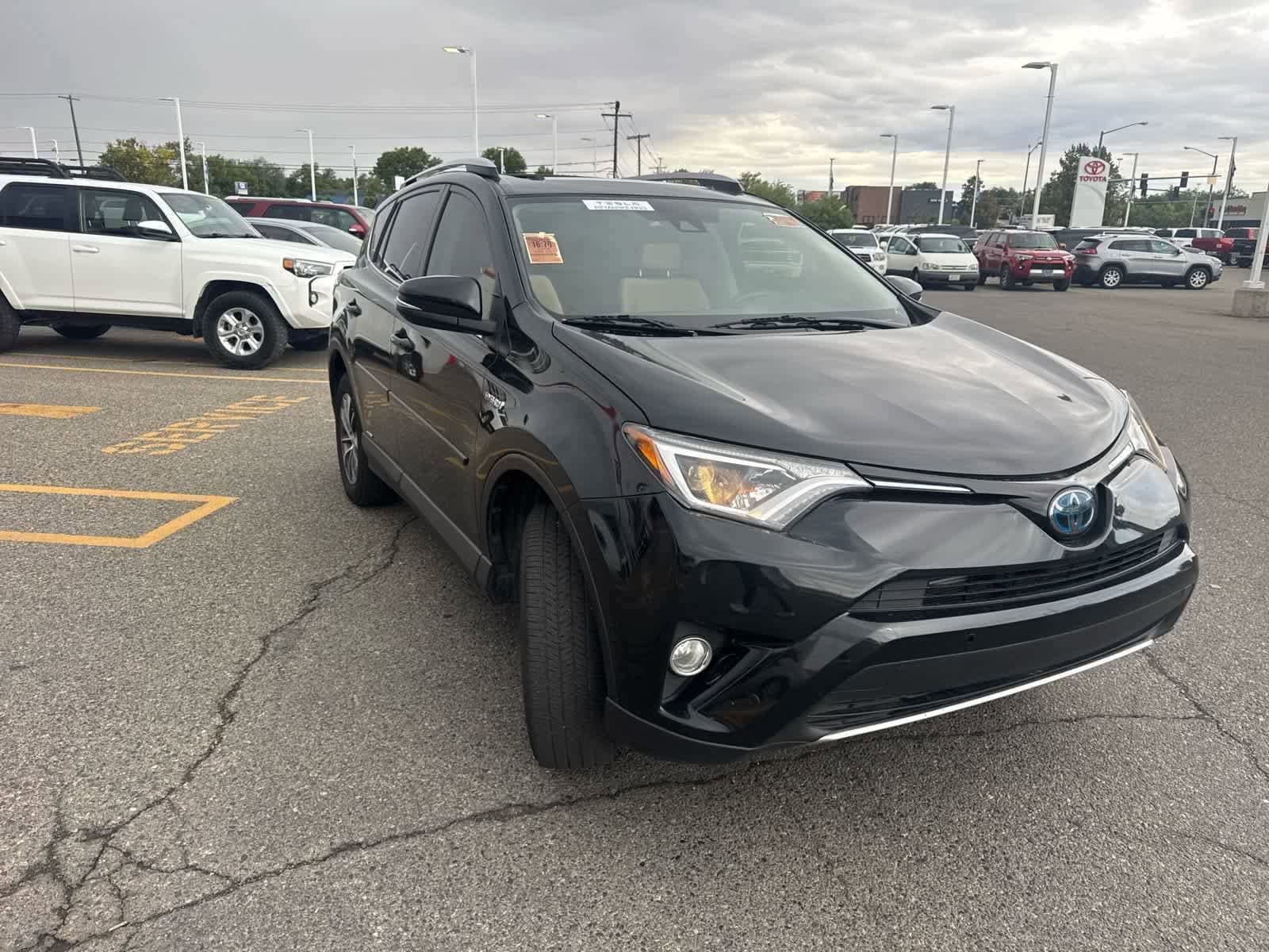 Thumbnail: 2016 Toyota RAV4 - 7