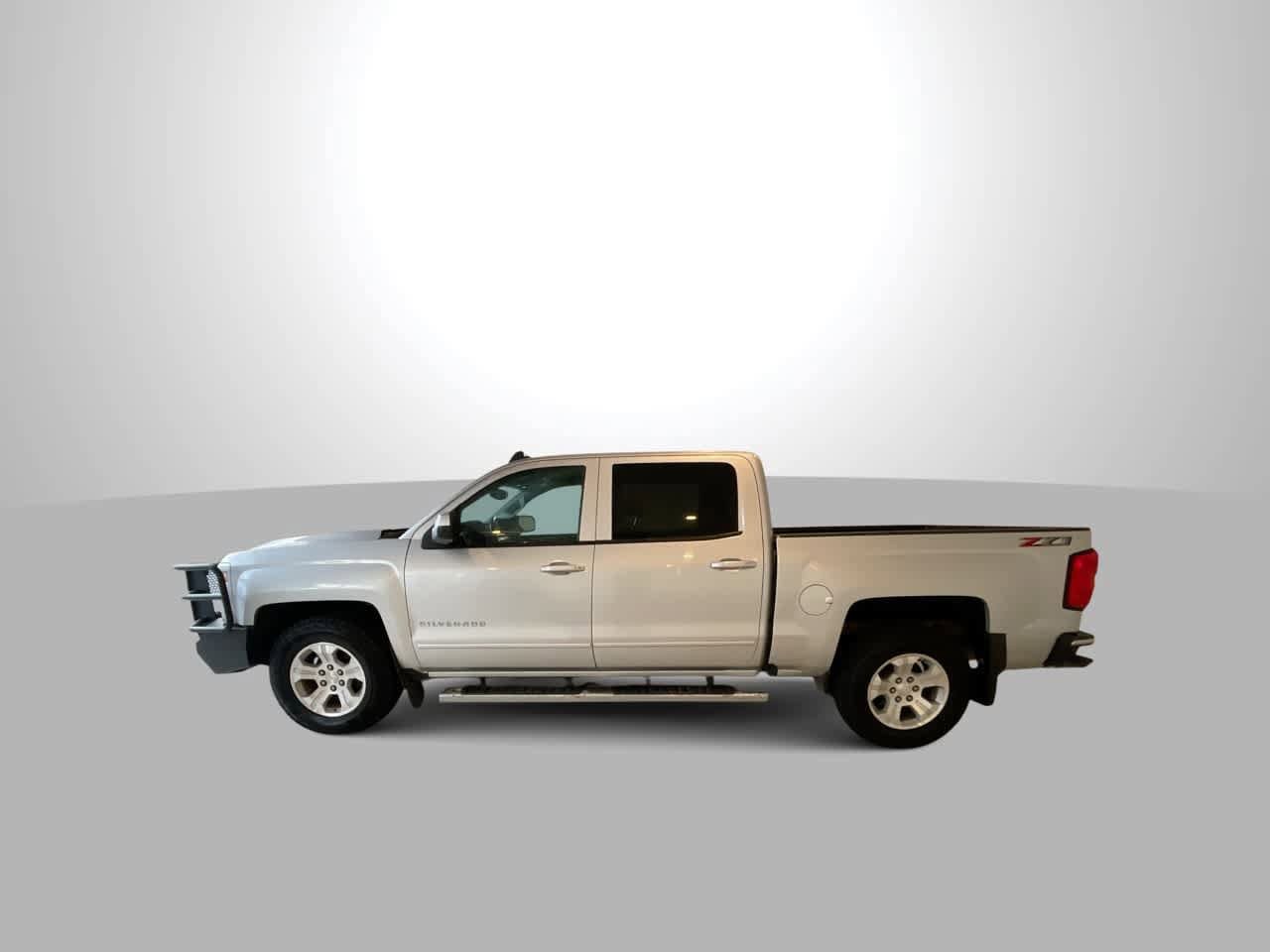 Thumbnail: 2018 Chevrolet Silverado 1500 - 5