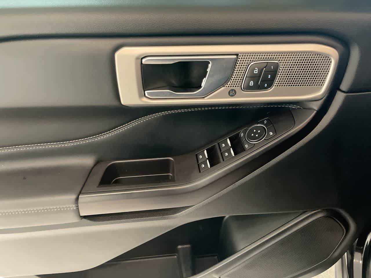 Thumbnail: 2020 Ford Explorer - 13