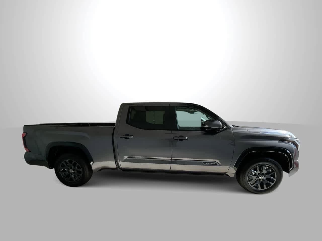 Thumbnail: 2025 Toyota Tundra - 9