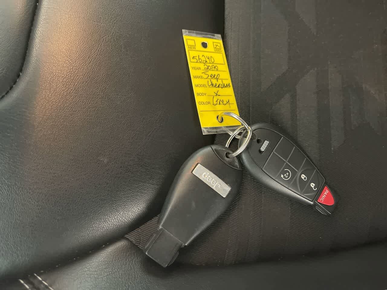 Thumbnail: 2022 Jeep Cherokee - 26