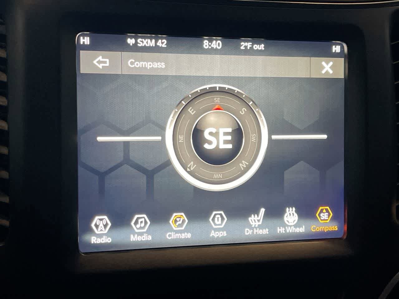 Thumbnail: 2019 Jeep Cherokee - 18