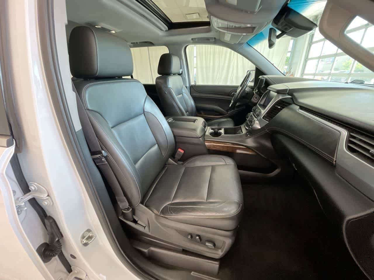 Thumbnail: 2018 Chevrolet Tahoe - 24