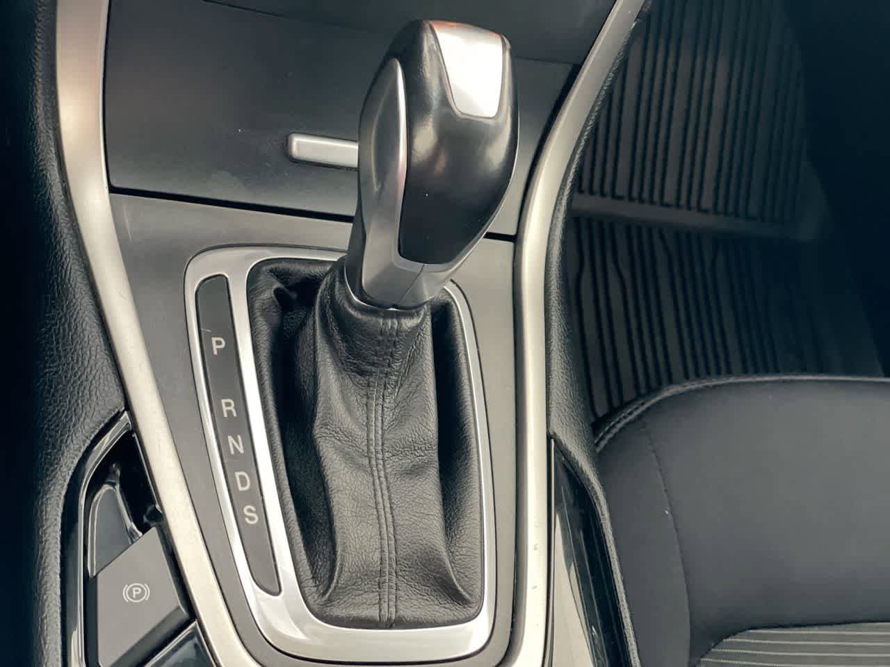 Thumbnail: 2018 Ford Edge - 22