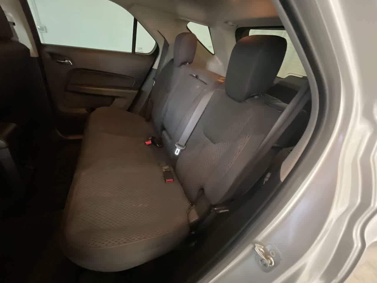 Thumbnail: 2012 Chevrolet Equinox - 20