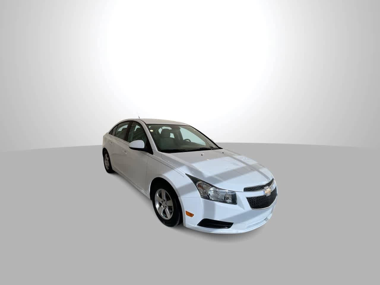 Thumbnail: 2014 Chevrolet Cruze - 2