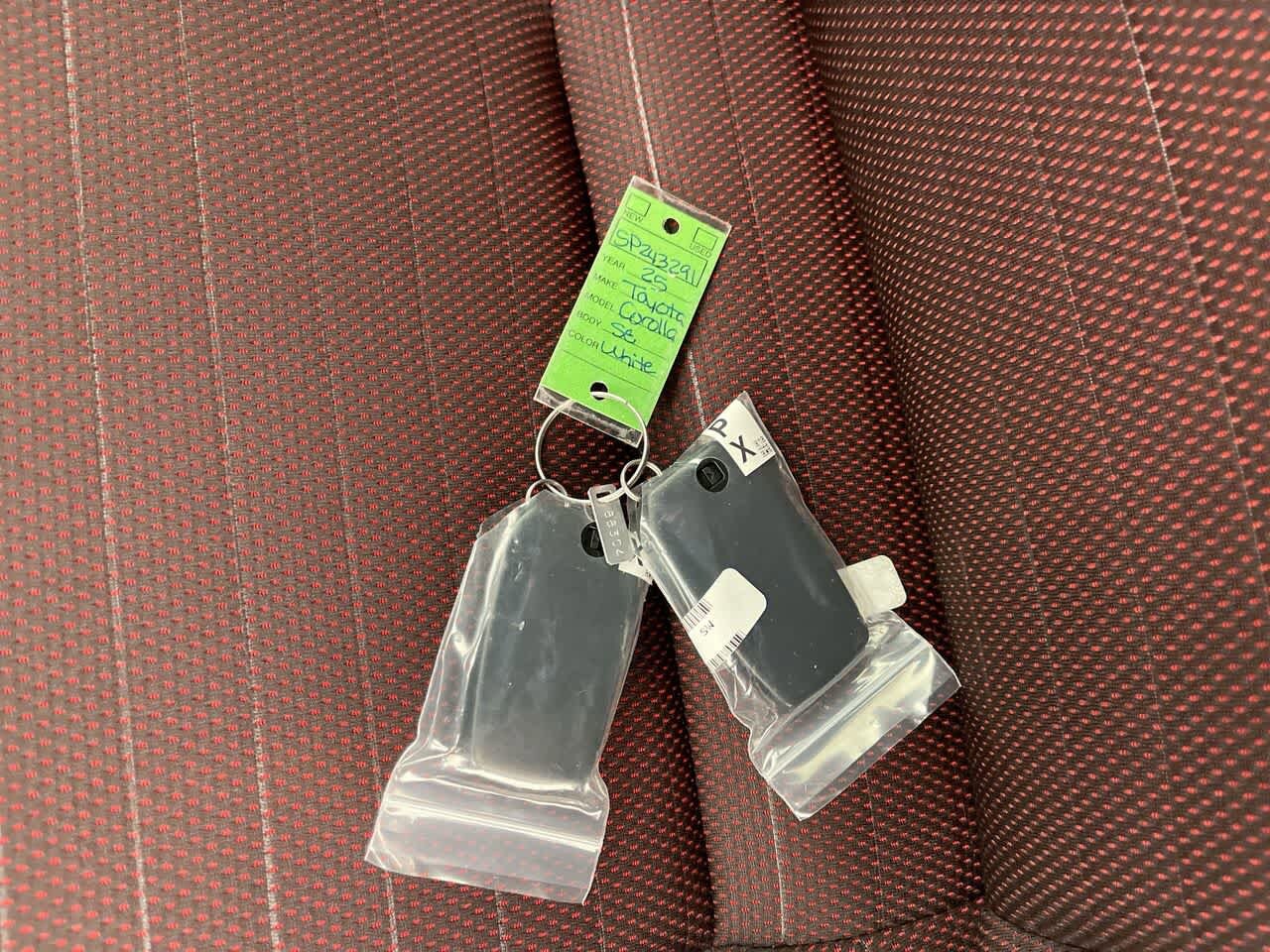 Thumbnail: 2025 Toyota Corolla - 26