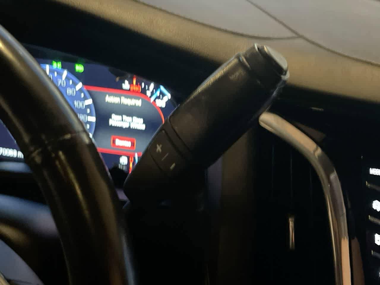 Thumbnail: 2018 Cadillac Escalade - 20