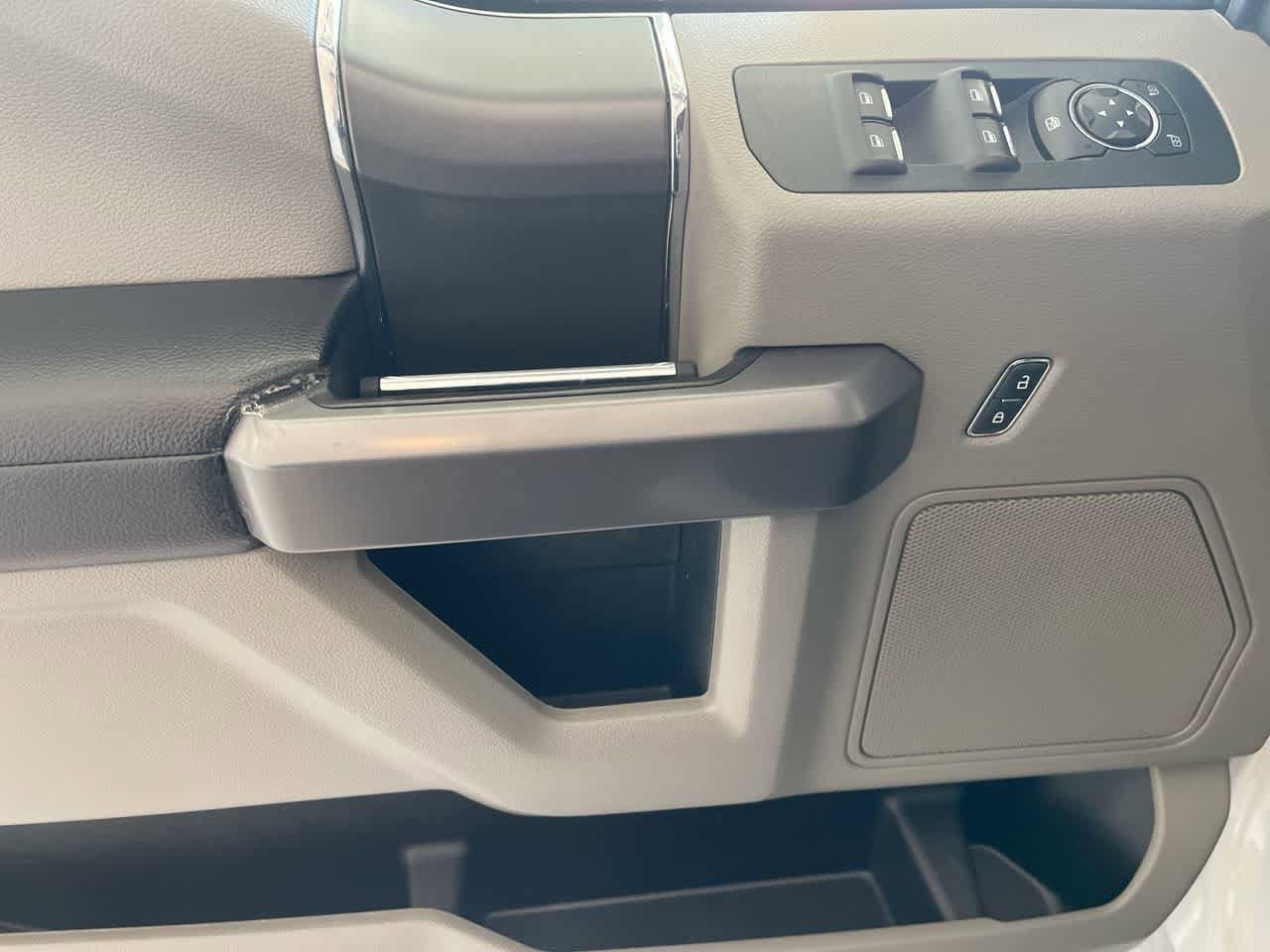 Thumbnail: 2019 Ford F-150 - 13