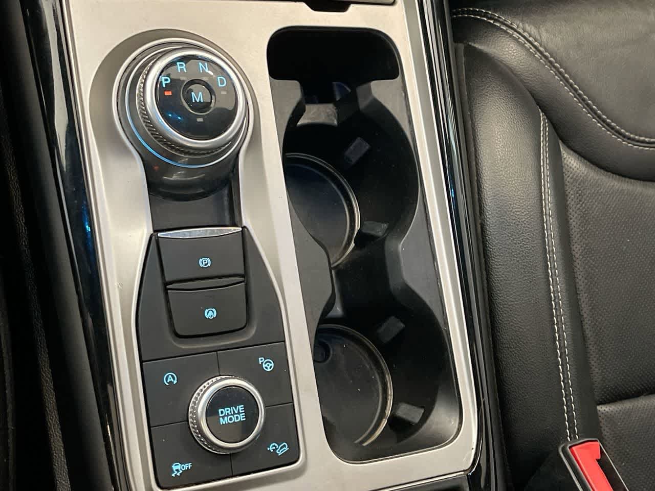 Thumbnail: 2021 Ford Explorer - 21