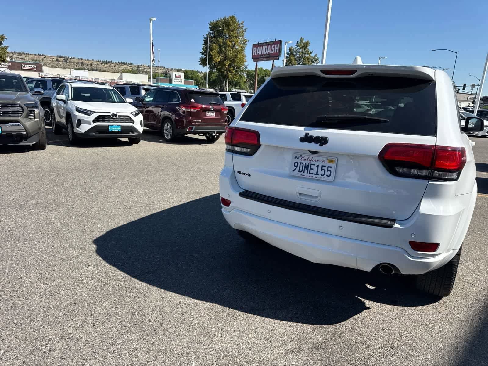 Thumbnail: 2018 Jeep Grand Cherokee - 6