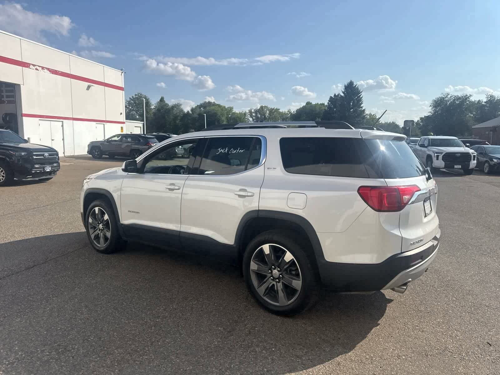 Thumbnail: 2017 GMC Acadia - 17