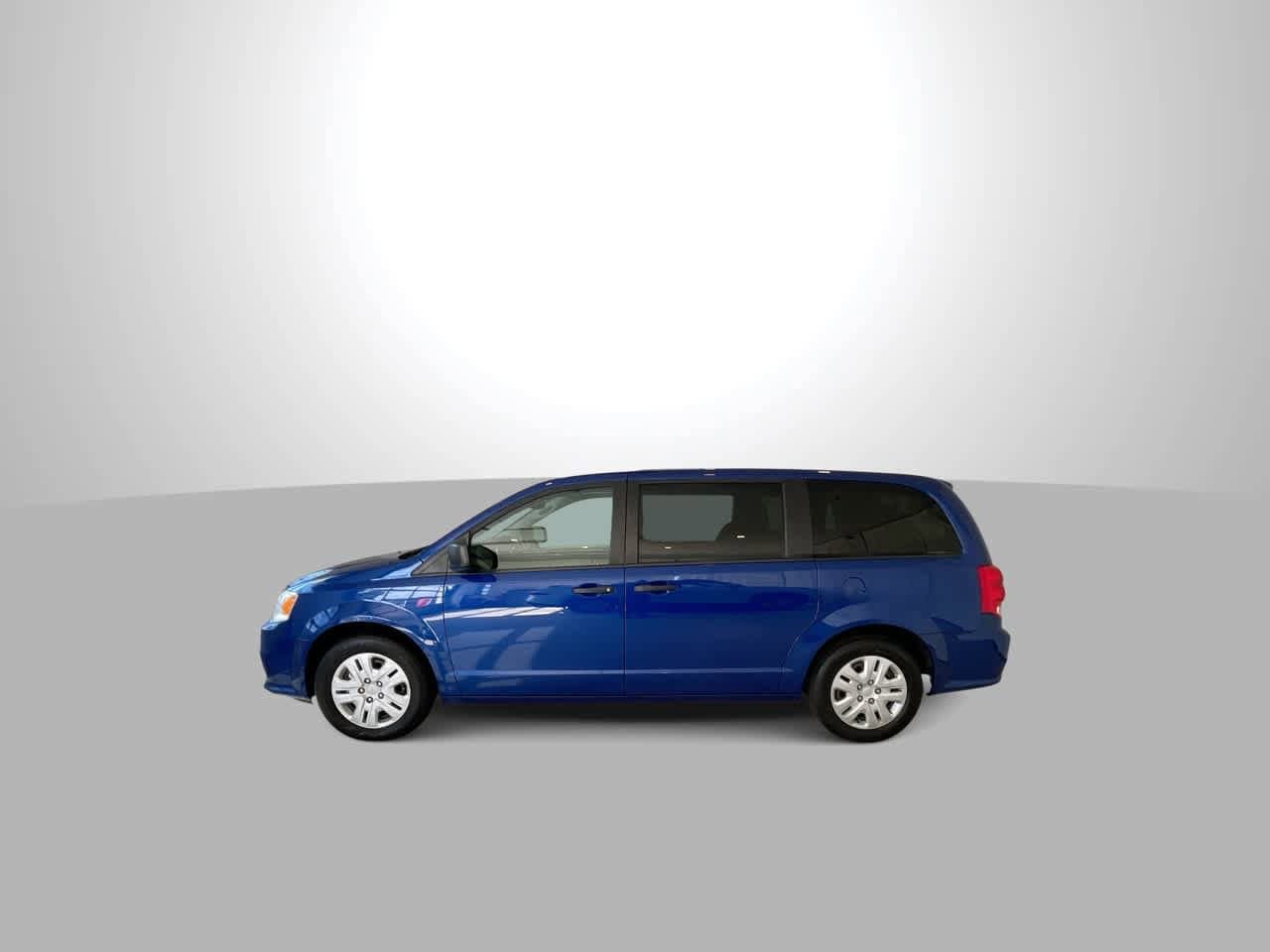 Thumbnail: 2019 Dodge Grand Caravan - 5