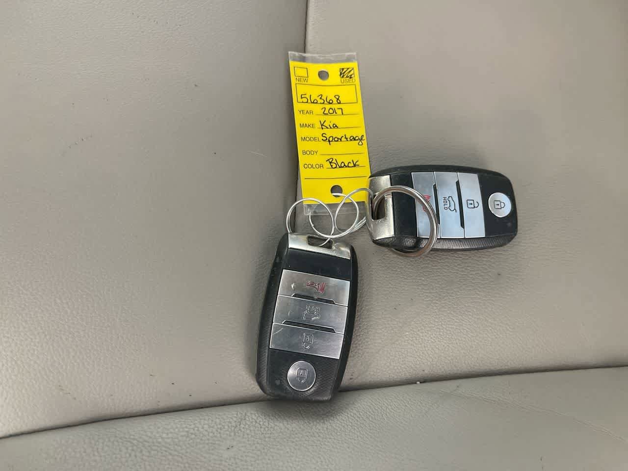 Thumbnail: 2017 Kia Sportage - 25