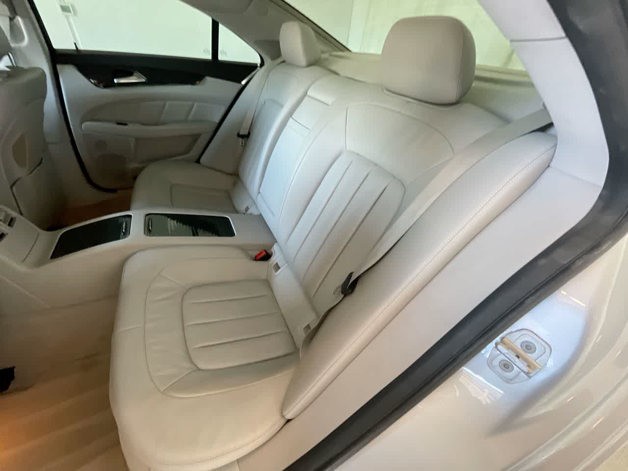 Thumbnail: 2014 Mercedes-Benz CLS - 23
