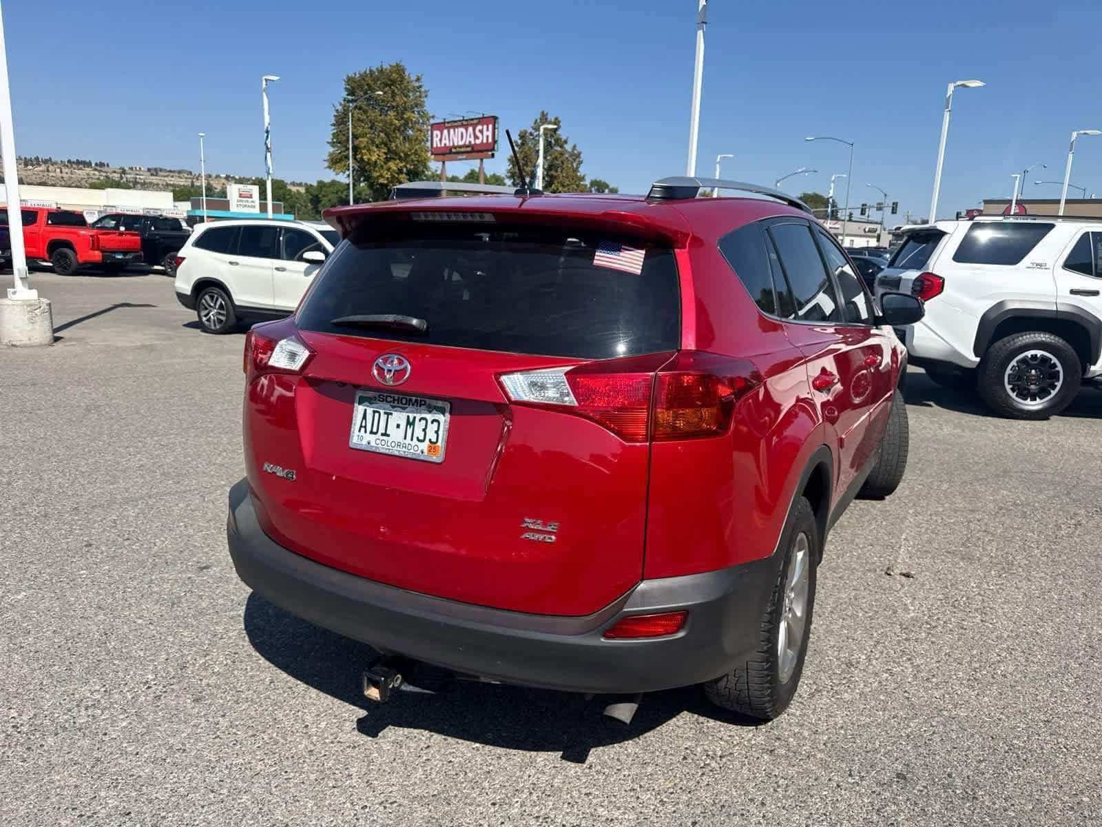 Thumbnail: 2015 Toyota RAV4 - 21