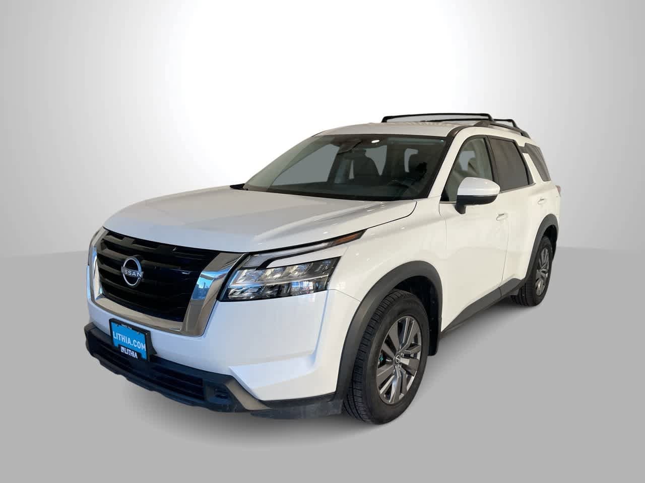 Thumbnail: 2022 Nissan Pathfinder - 1