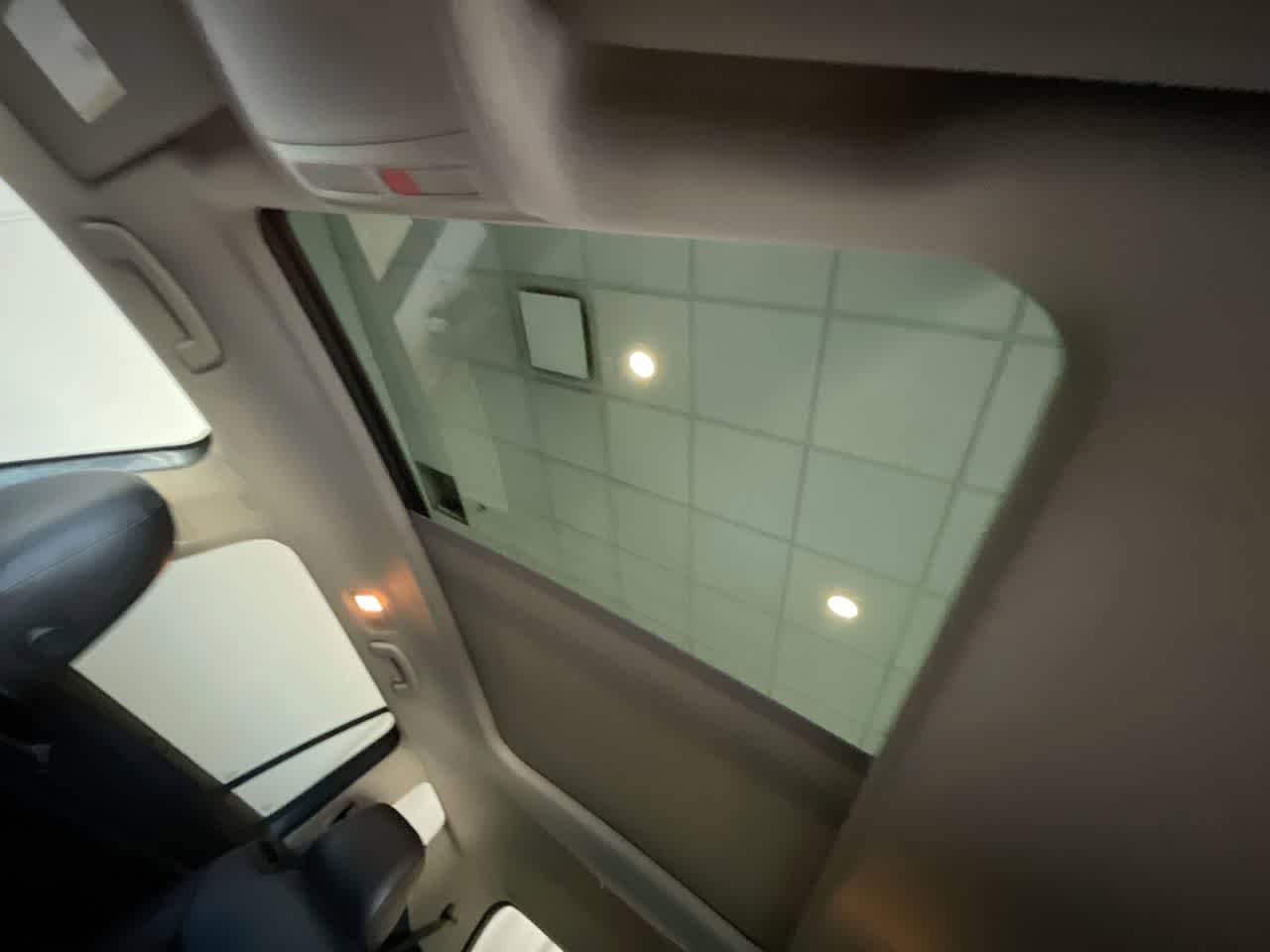 Thumbnail: 2018 Volkswagen Atlas - 21