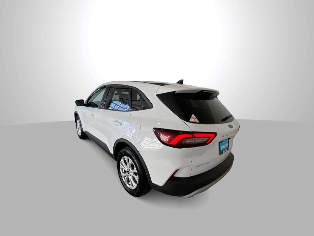 Thumbnail: 2025 Ford Escape - 6