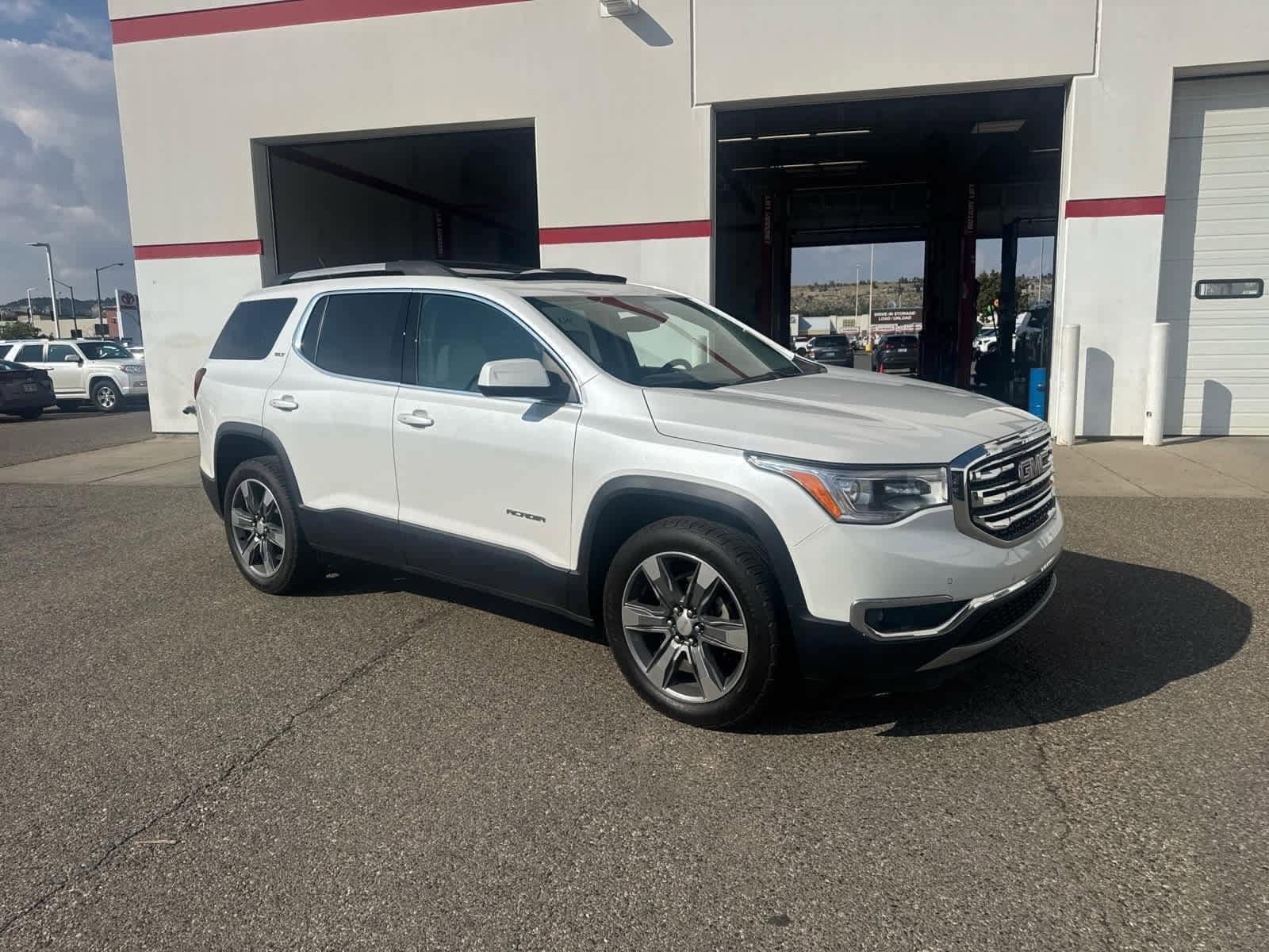 2017 GMC Acadia SLT -
                  Billings, MT