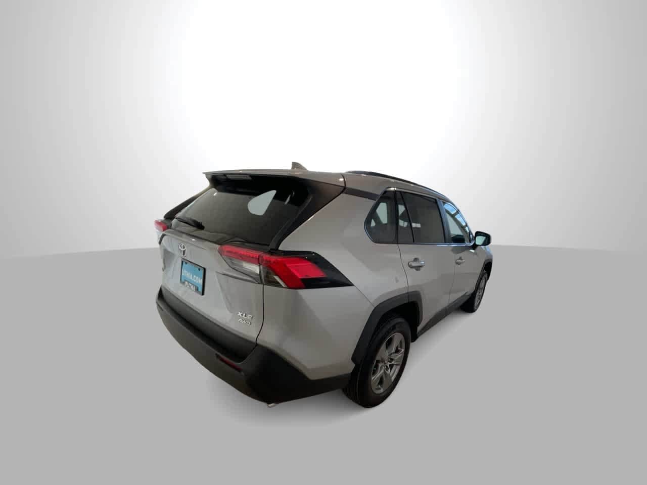 Thumbnail: 2025 Toyota RAV4 - 8