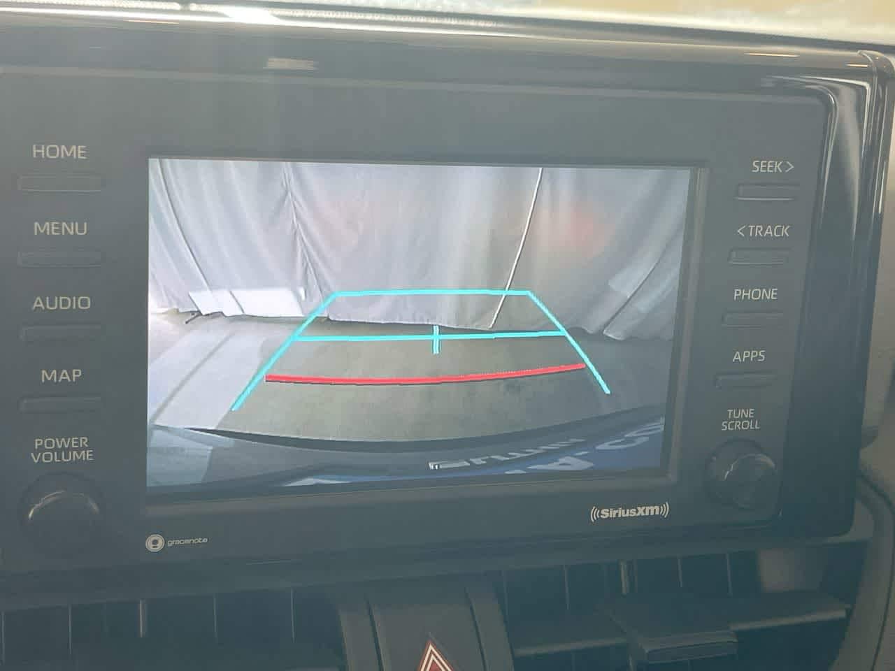 Thumbnail: 2022 Toyota RAV4 - 17